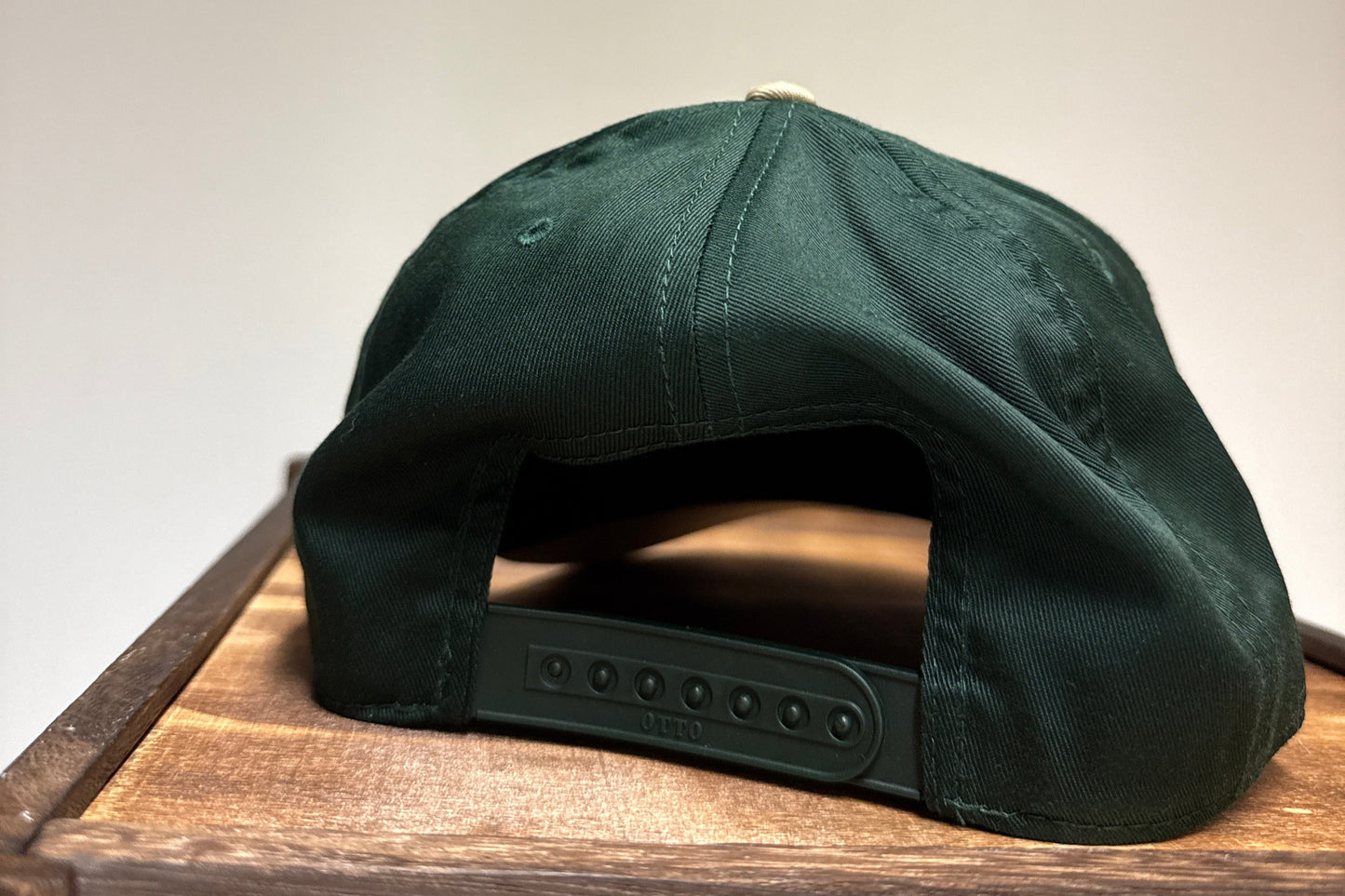 Adirondack Mountains Vintage Style Trucker Snapback Cap