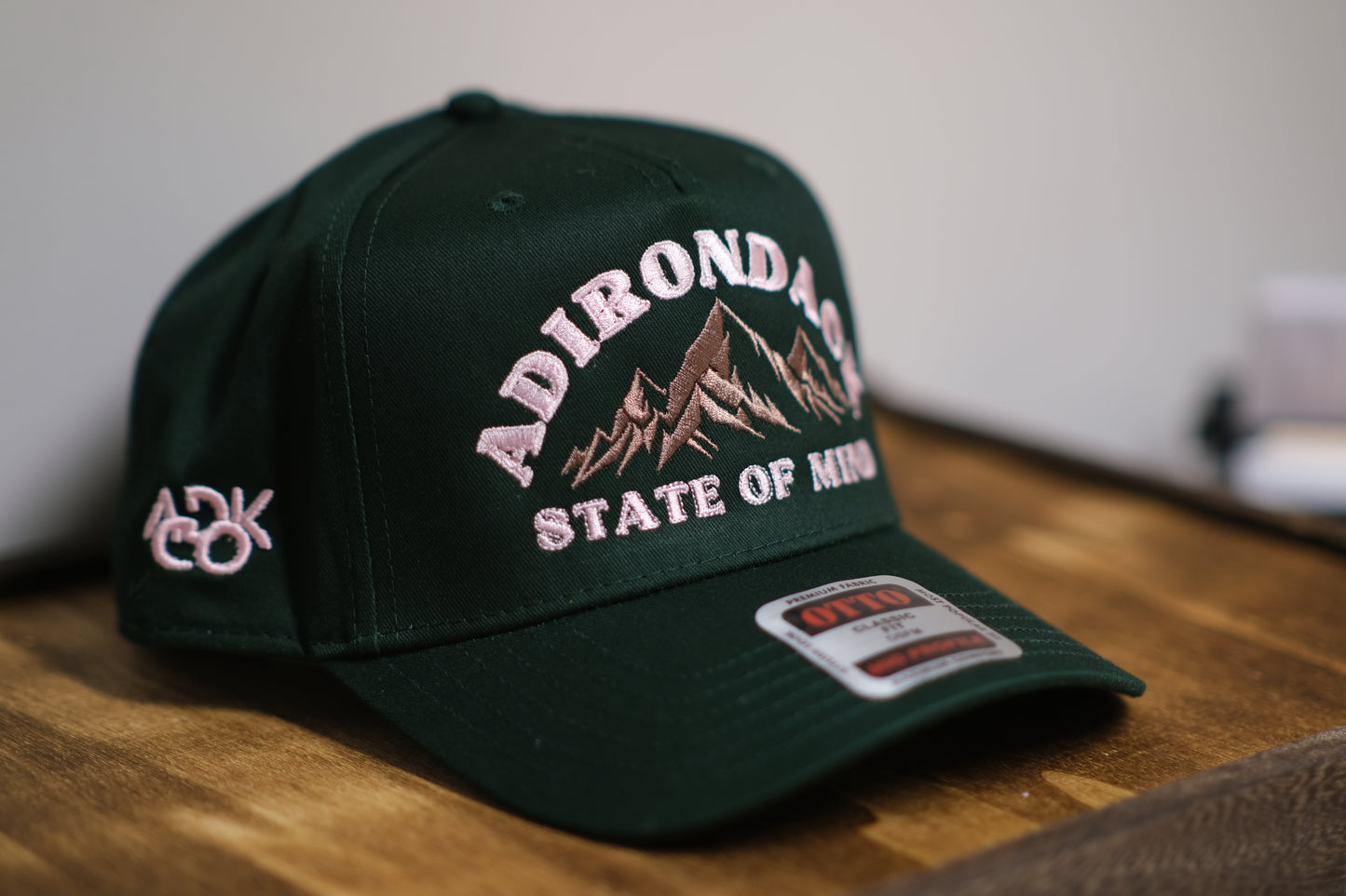 Adirondack Mountains Vintage Style Trucker Snapback Cap