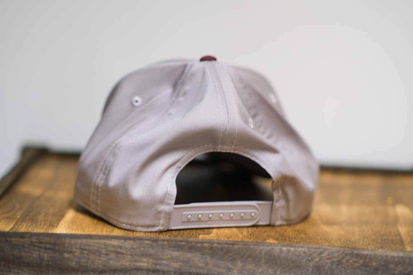 Adirondack Mountains Vintage Style Trucker Snapback Cap