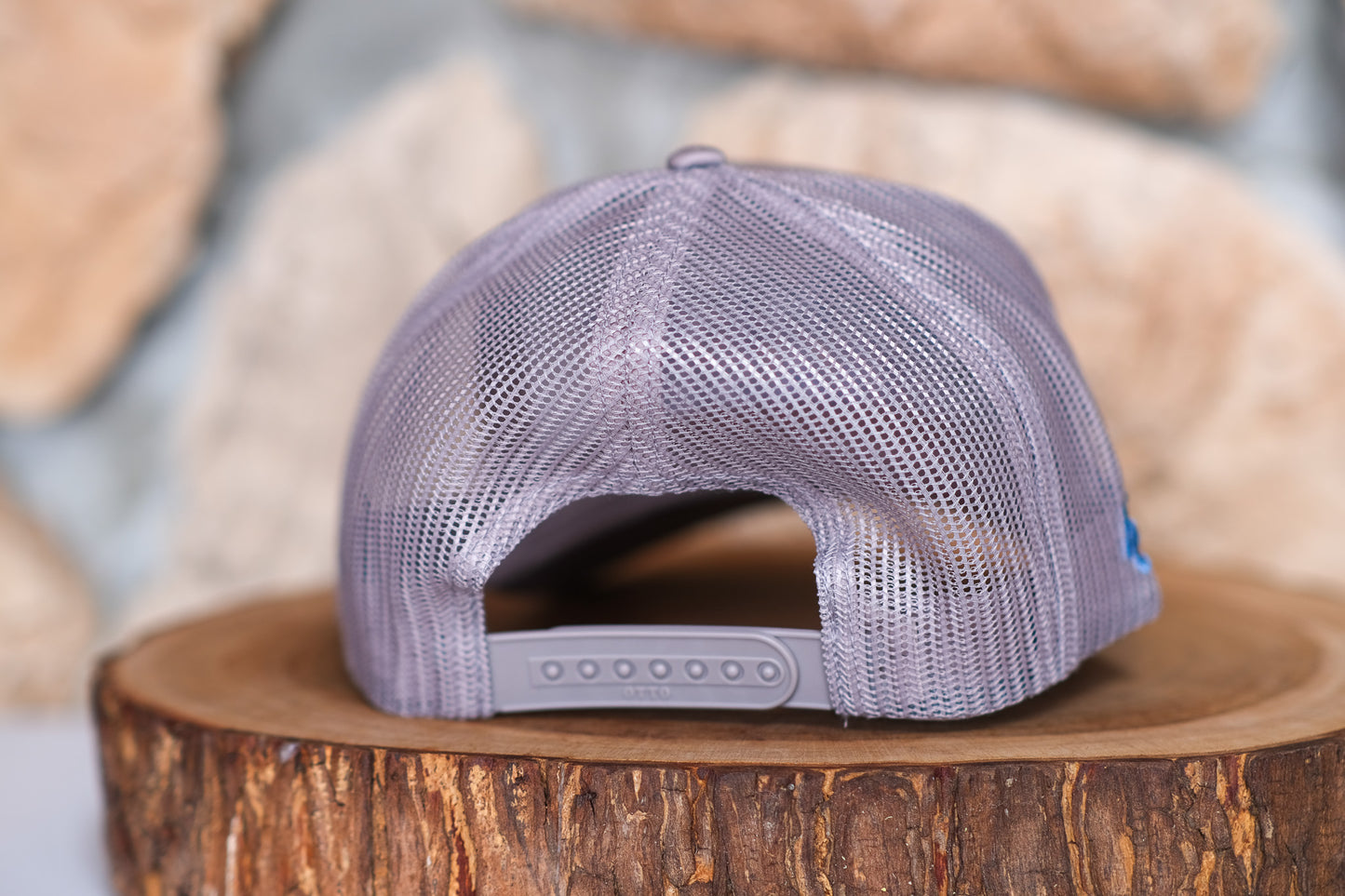 Adirondack Mountains Vintage Style Trucker Snapback Cap