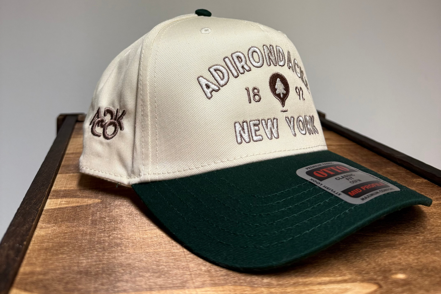 Adirondack Mountains Vintage Style Trucker Snapback Cap